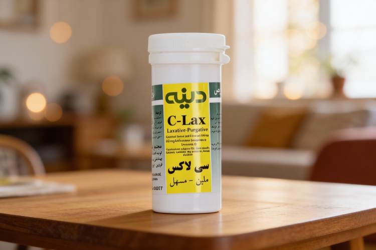 شیشه آب کنار بسته قرص سی لاکس برای مصرف بهینه